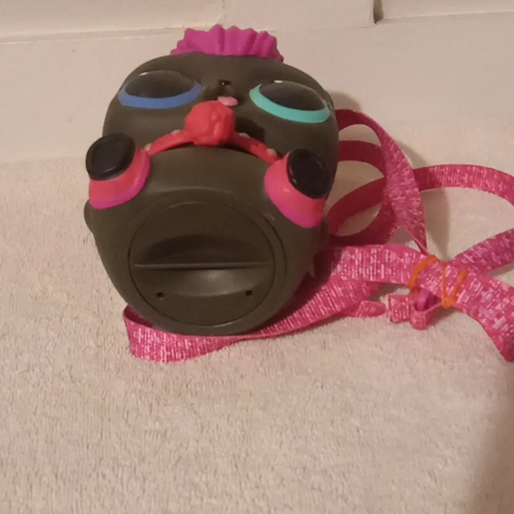 LOL Surprise Pet Bank Crossbody